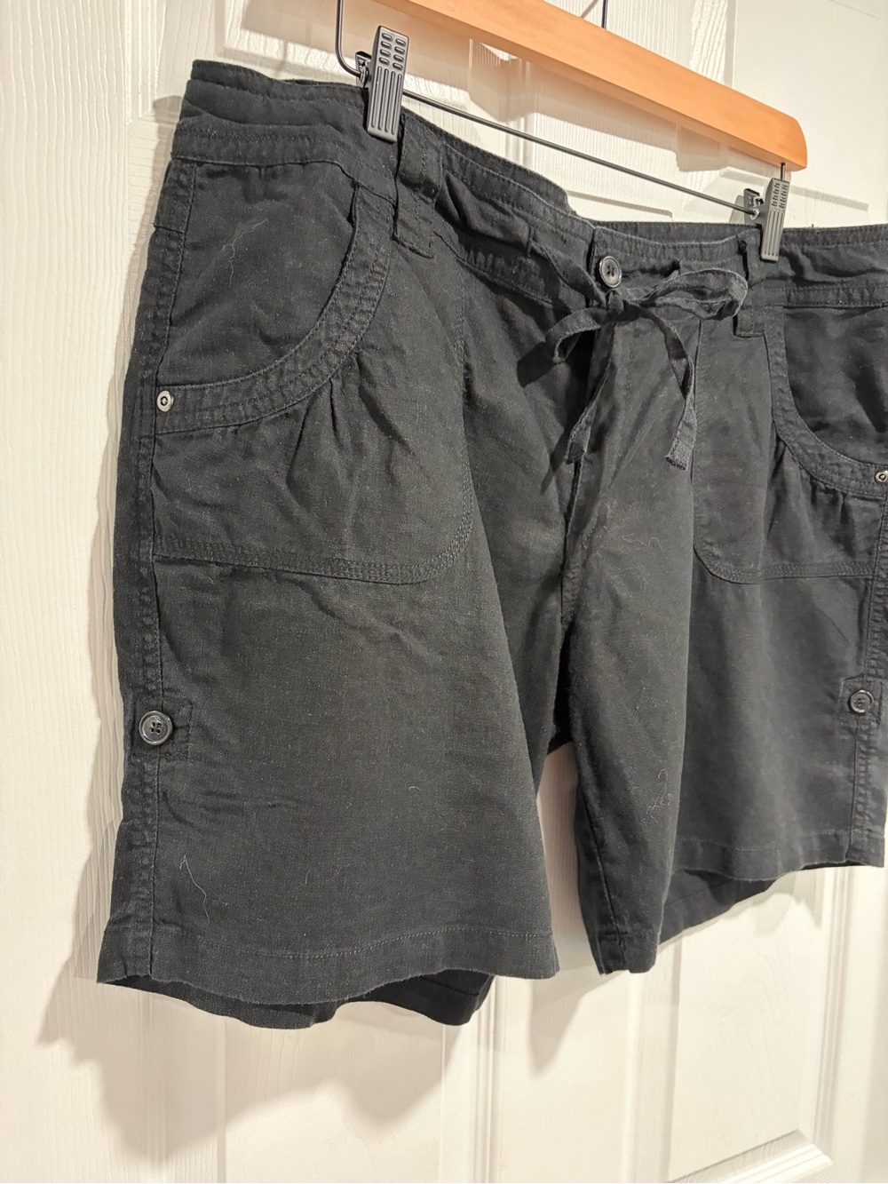 Lady Hathaway Black Drawstring Casual Shorts Adjustable Length Tabs - Picture 3 of 7